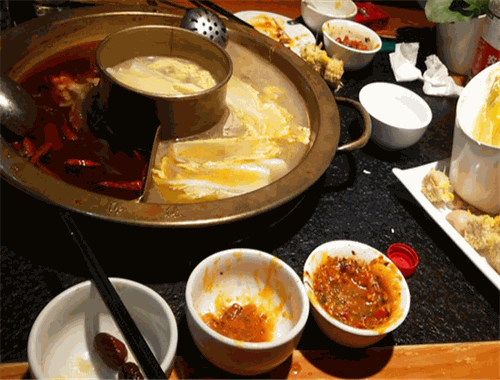 沸辣生態(tài)老火鍋