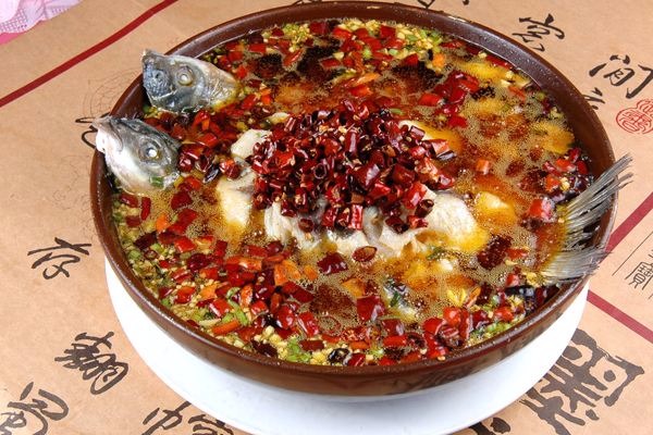 火峰三毛石鍋魚