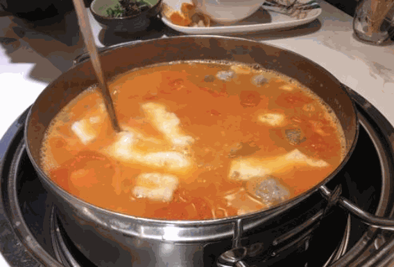 番茄述湯鍋