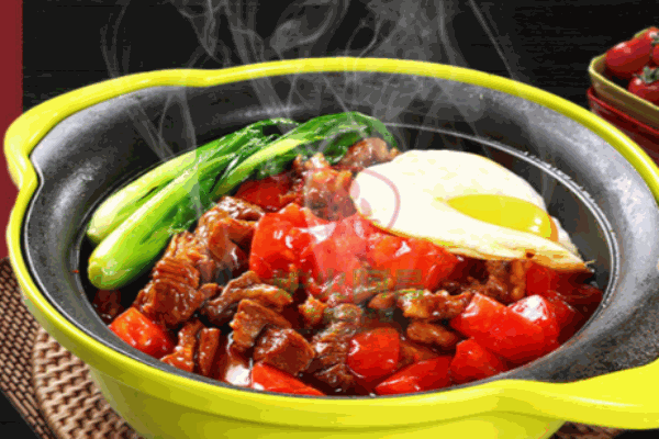 爐火阿昌牛腩煲仔飯