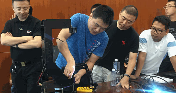 創(chuàng)想未來(lái)教育