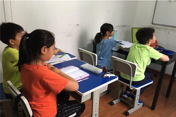 達(dá)學(xué)教育