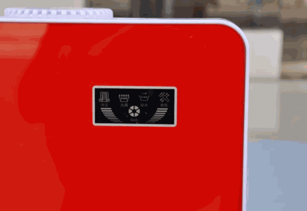 安達(dá)康凈水器