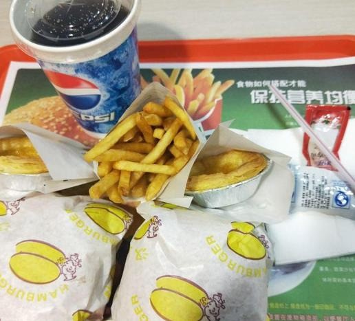 基仕萊炸雞漢堡