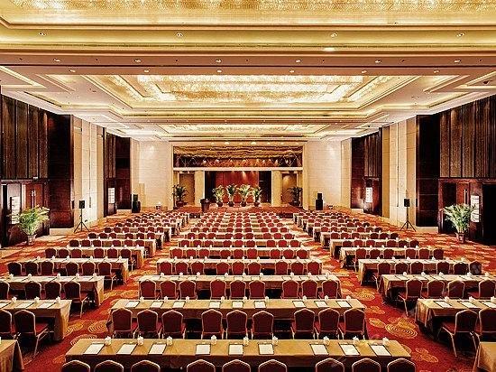 泓瑞金陵大酒店