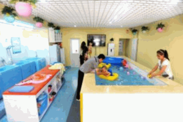 樂游游嬰兒游泳館