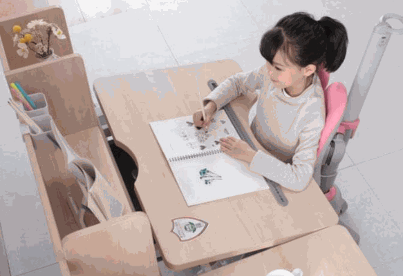 德世信學(xué)習(xí)桌