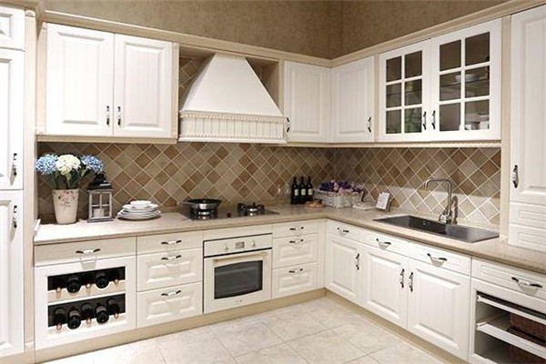 愛家諾—冠軍整體櫥柜