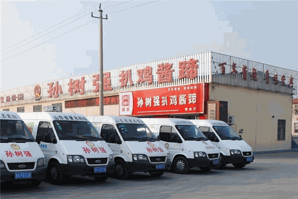 孫樹強(qiáng)扒雞醬蹄