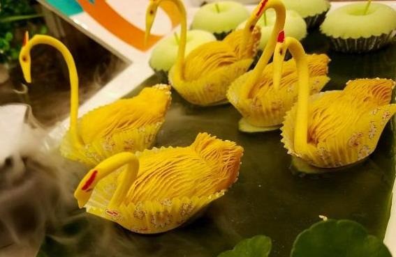 川鄉(xiāng)燈火中餐