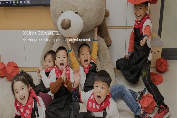 圖圖熊國際少兒美術(shù)