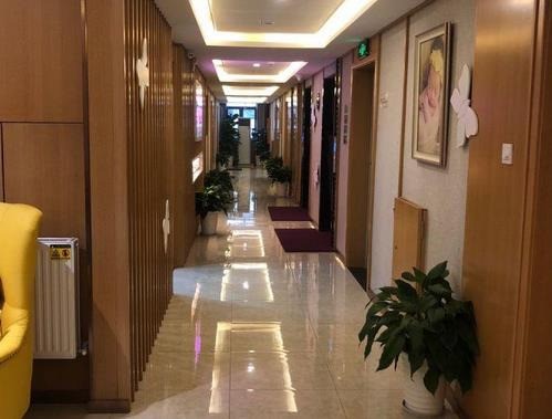 瑞禧時(shí)光母嬰護(hù)理中心