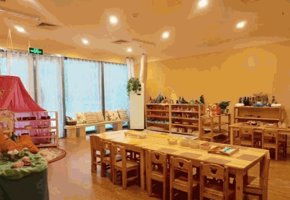 芭學(xué)園親子園