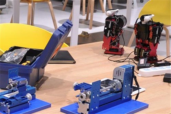 好小子機器人教育