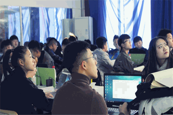 北大青鳥國學(xué)館