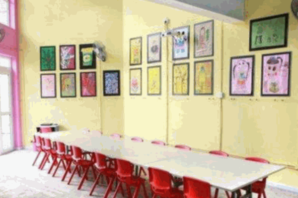 青蘋(píng)果畫(huà)室