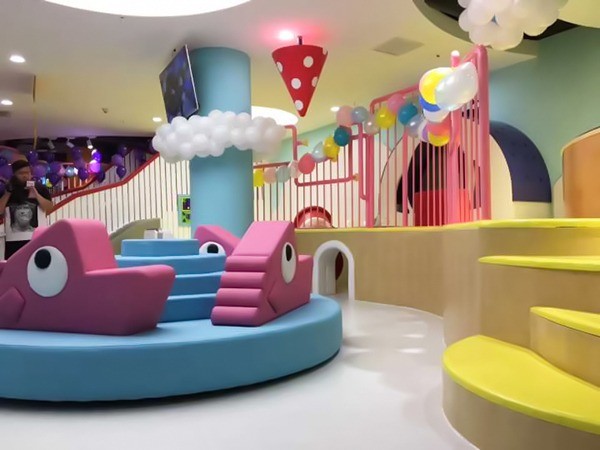 嘟嘟童年兒童樂園