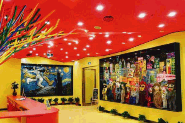 藝佳藝術(shù)培訓(xùn)中心