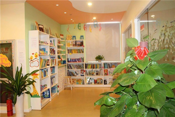 勵步國際兒童英語