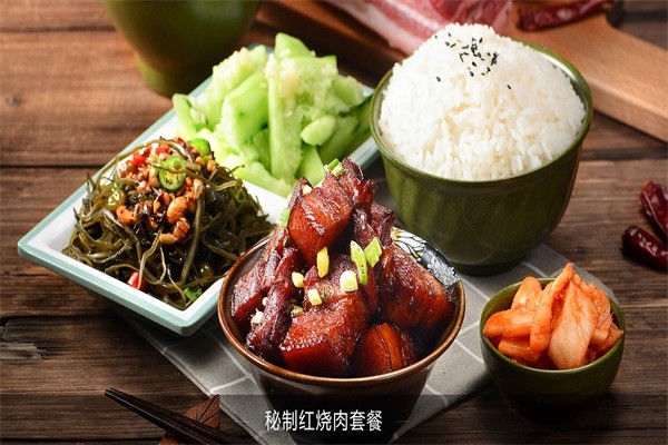 半畝良田排骨米飯