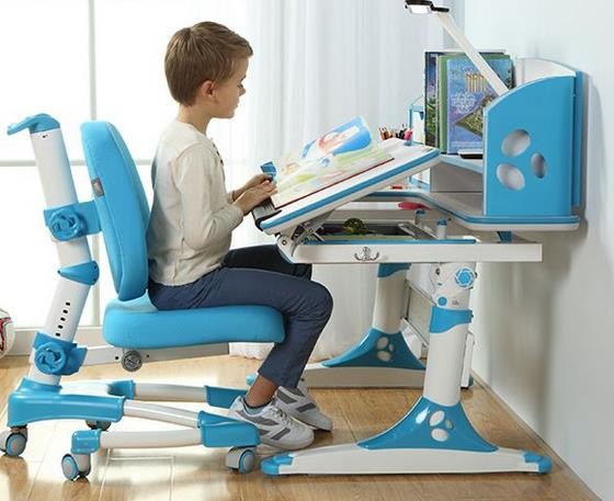 愛(ài)學(xué)習(xí)智慧學(xué)習(xí)桌