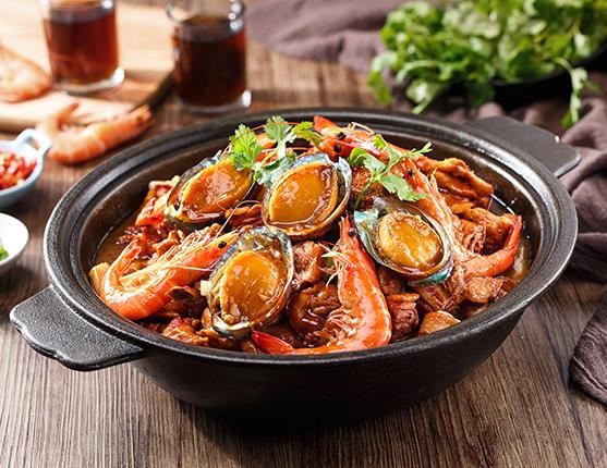 蜀八婆香汁燜鍋