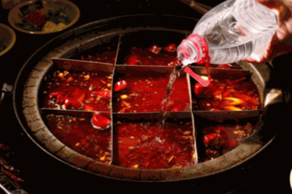 唇辣號重慶老火鍋