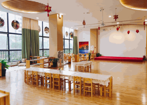 棒吉拉國(guó)際早教