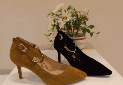 風(fēng)雨廊街女鞋