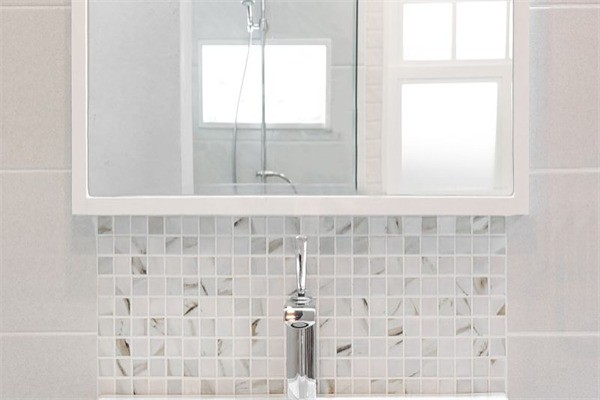 群益智能衛(wèi)浴