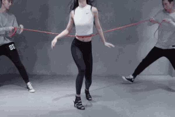 王亮舞蹈工作室