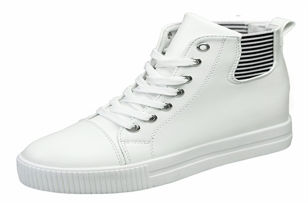 新世紀(jì)鞋業(yè)