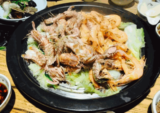 三個(gè)漁夫四海蒸鮮