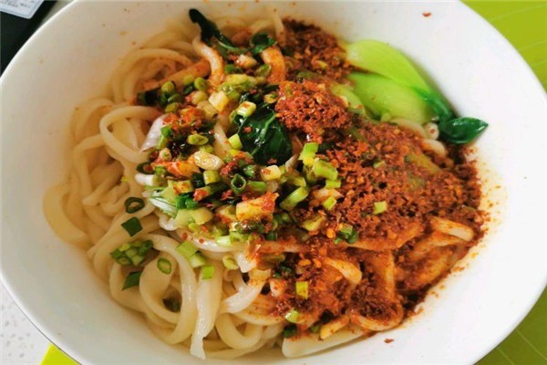 吳滿滿的油潑面