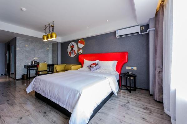 窩趣輕社區(qū)