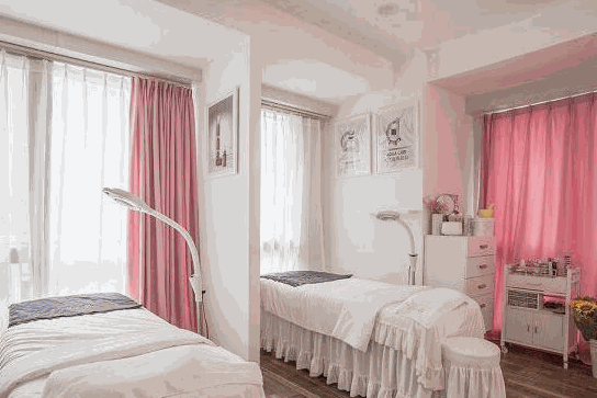 沁芳媛小型美容院