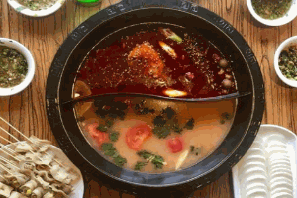 鑫鑫牛肚王火鍋