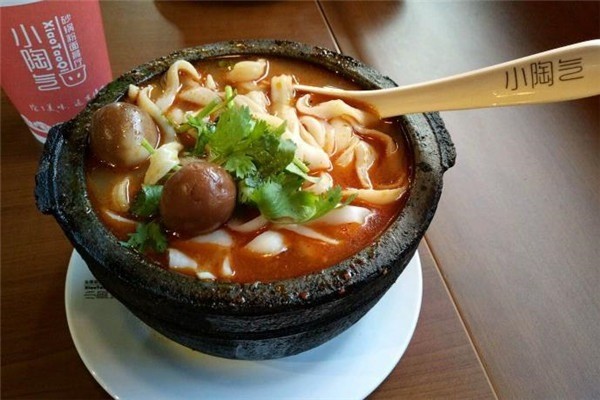 小陶氣砂鍋粉面