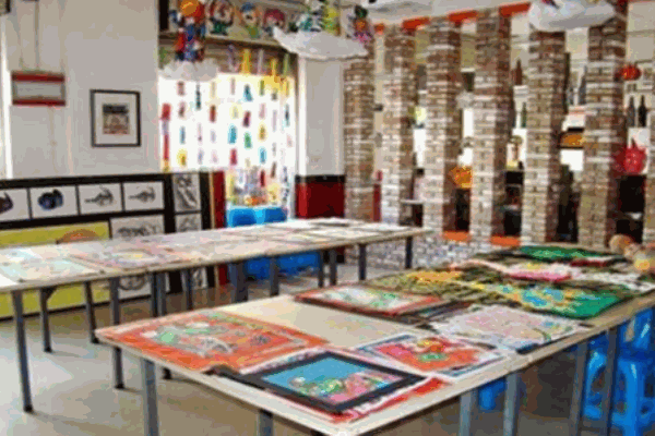 藝萌美術(shù)學(xué)校