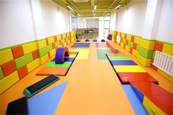 優(yōu)思城堡早教中心