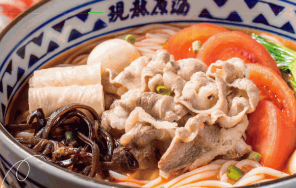 在蒙自新派過橋米線