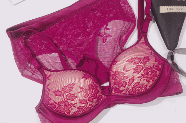 優(yōu)品內(nèi)衣