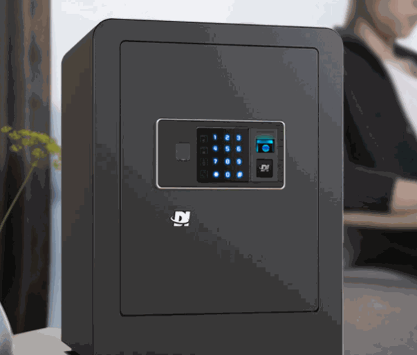 迪堡保險(xiǎn)箱