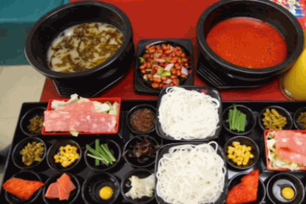 橋之情過(guò)橋米線