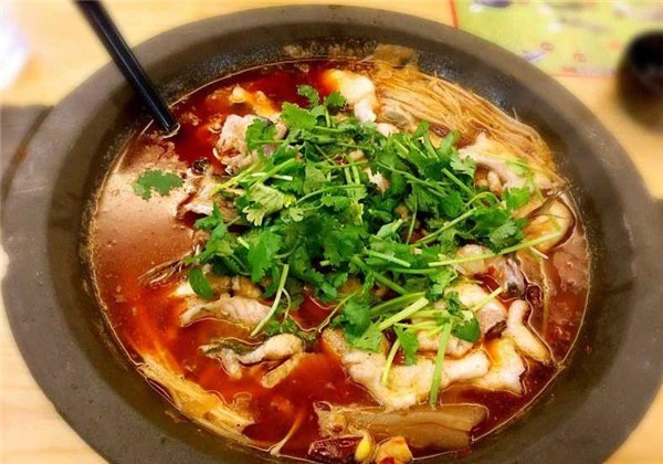 醉鵝石鍋魚(yú)雞煲王