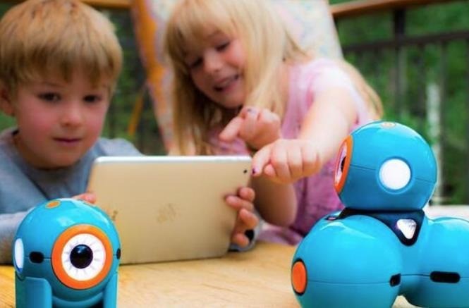 wer世界機(jī)器人教育