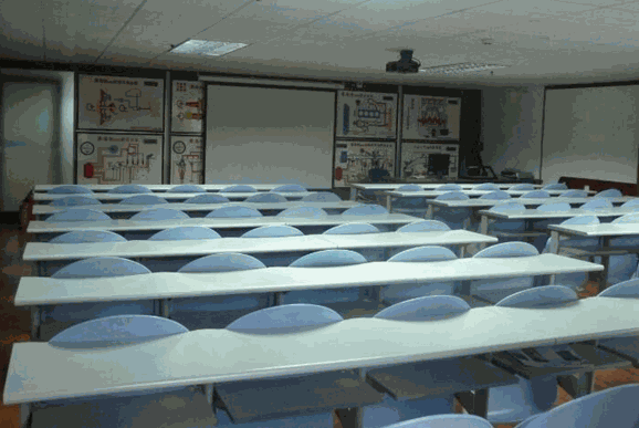 軒東駕駛員理論培訓(xùn)