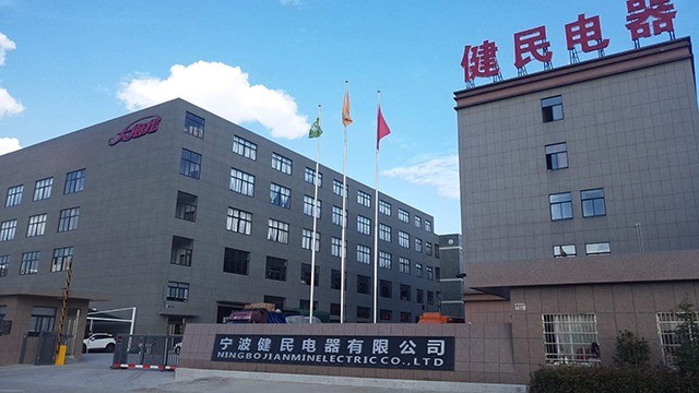 大拇指電熱水器