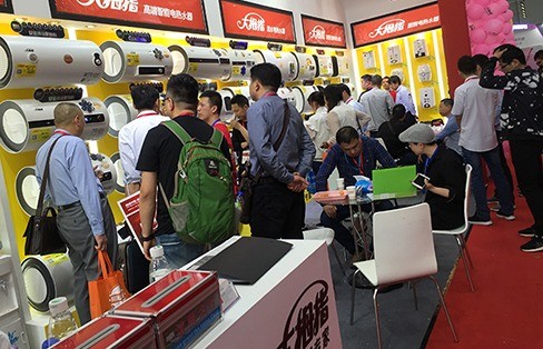 大拇指電熱水器