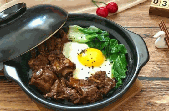 農(nóng)夫煲仔飯